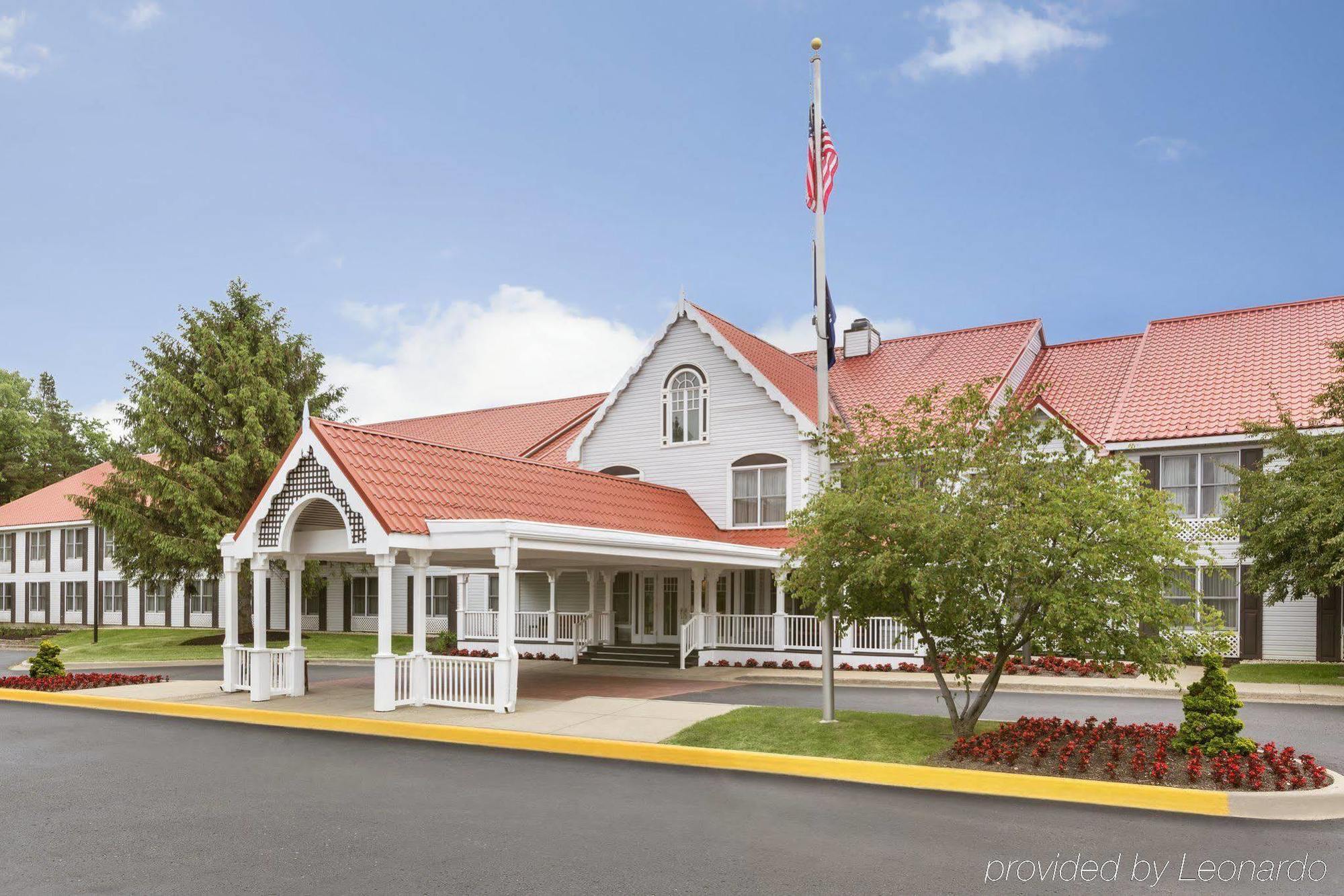 Country Inn & Suites By Radisson, Holland, Mi Exterior photo