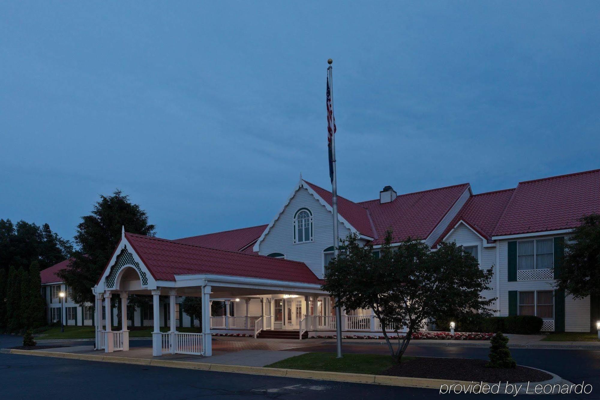 Country Inn & Suites By Radisson, Holland, Mi Exterior photo